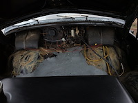 Oldtimer volkswagen, kever, bouwjaar 1950 - afbeelding 24 van  56