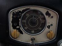 Oldtimer volkswagen, kever, bouwjaar 1950 - afbeelding 28 van  56