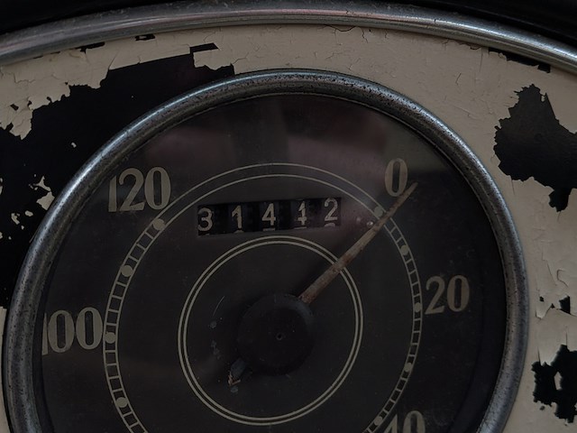 Oldtimer volkswagen, kever, bouwjaar 1950 - afbeelding 30 van  56