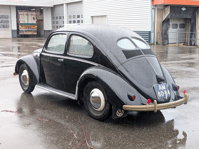 Oldtimer volkswagen, kever, bouwjaar 1950 - afbeelding 45 van  56