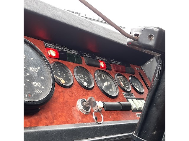 Oldtimer vrachtwagen, büssing, bs19, 1969 - afbeelding 25 van  60