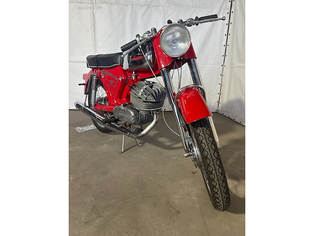 Oldtimer zundapp 517 - afbeelding 36 van  36