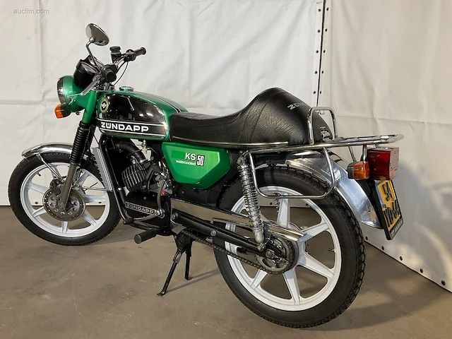 Oldtimer zundapp ks50 watercooled - afbeelding 19 van  23