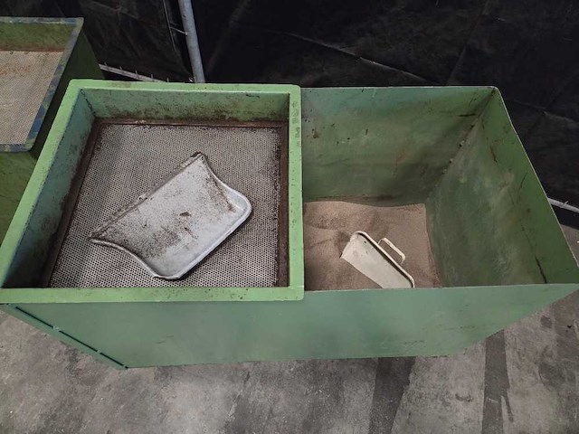 Olie absorptie grind bak (2x) - afbeelding 3 van  5