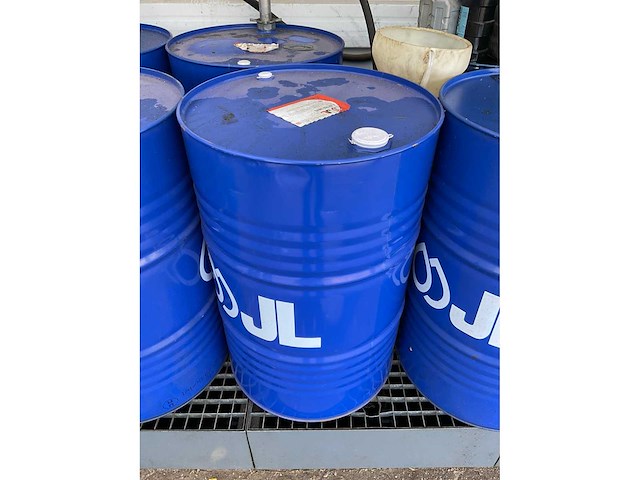 Olie doseersysteem + opvangbakken + vaten - afbeelding 5 van  11