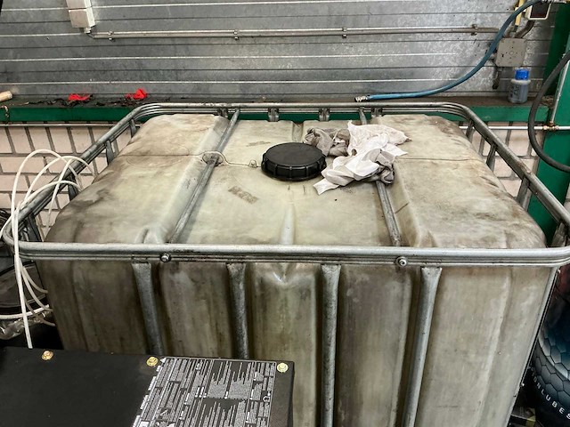 Olie opvangbak ( ibc container ) - afbeelding 2 van  2