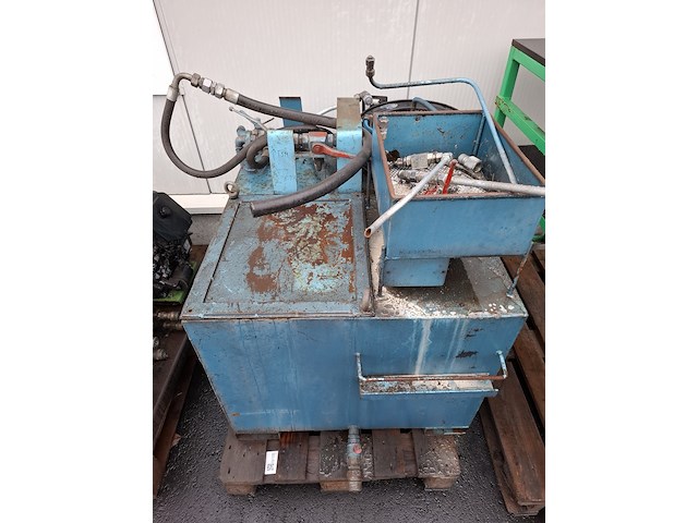 Olie opvangtank - afbeelding 2 van  8