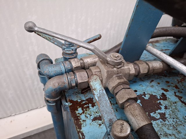 Olie opvangtank - afbeelding 8 van  8