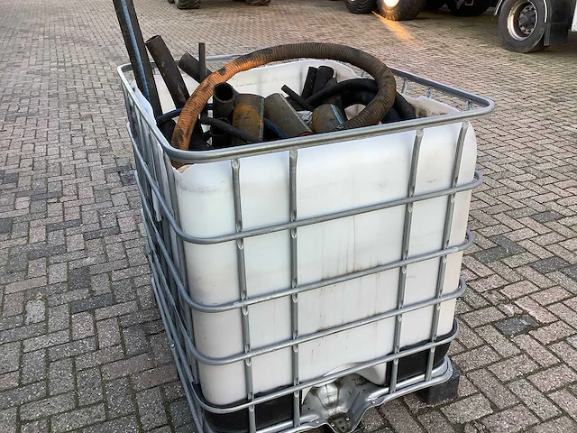 Olie slangen - afbeelding 1 van  3