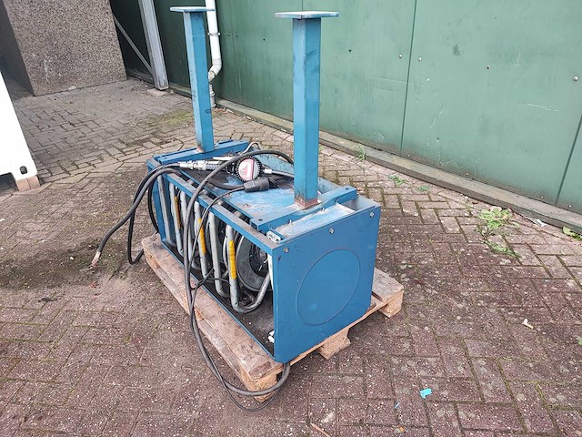 Olie / water / lucht / stroom haspelkast / wandhaspelkast - afbeelding 2 van  3