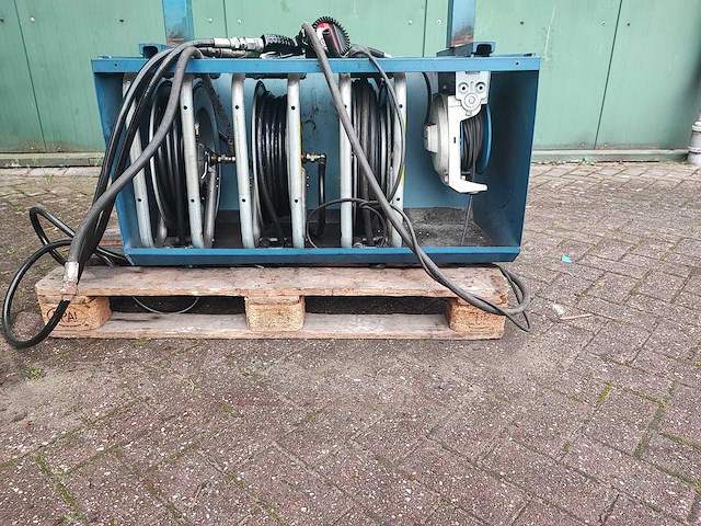 Olie / water / lucht / stroom haspelkast / wandhaspelkast - afbeelding 3 van  3