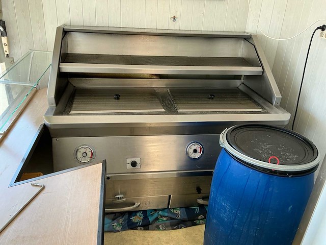 Oliebollen foodtruck - afbeelding 2 van  16