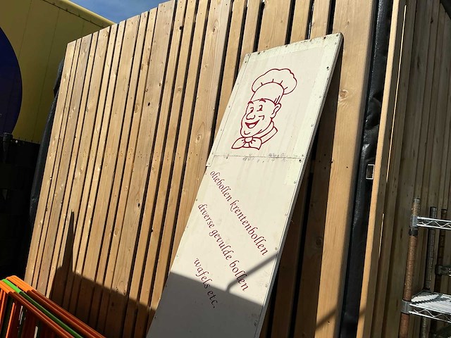 Oliebollen foodtruck - afbeelding 8 van  16