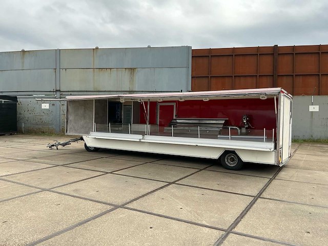 Oliebollen haverkate verkoopwagen - afbeelding 20 van  26