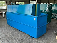 Oliebunker met opvangbak - afbeelding 1 van  4