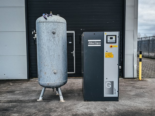 Oliegeïnjecteerde schroefcompressor, atlas copco, ga30+ - afbeelding 1 van  29