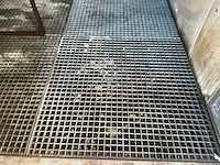 Olieopslag container - afbeelding 9 van  10