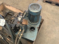 Oliepompunit - afbeelding 1 van  2