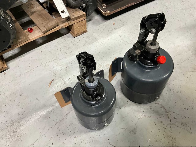 Oliereservoir (2x) - afbeelding 1 van  2