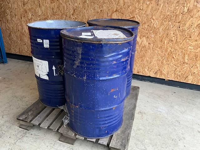 Olievat (3x) - afbeelding 1 van  3