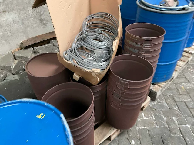 Olievaten met deksel en klemband (15x) - afbeelding 9 van  11
