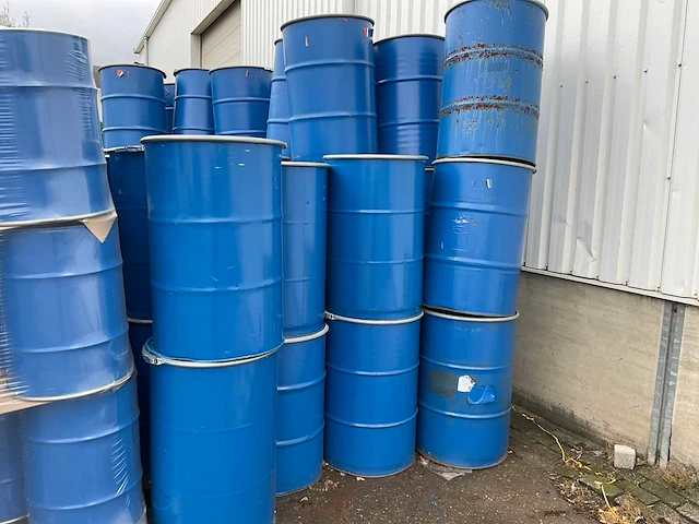 Olievaten met deksel en klemband (70x) - afbeelding 7 van  18