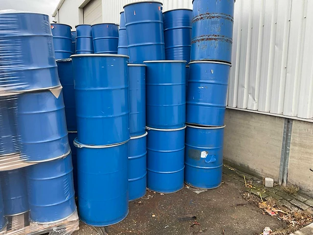 Olievaten met deksel en klemband (85x) - afbeelding 4 van  8