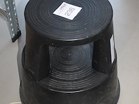 Olifantenpoot. - afbeelding 2 van  2