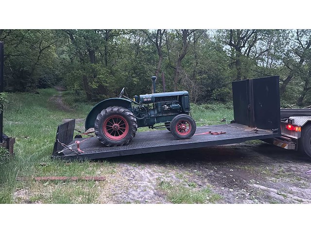 Oliver - 1936 - 1828 - oldtimer tractor - afbeelding 1 van  3