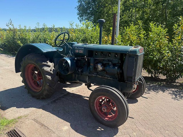 Oliver hard - slinger - oldtimer tractor - afbeelding 5 van  6