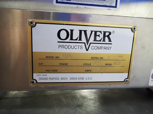Oliver - afbeelding 6 van  6