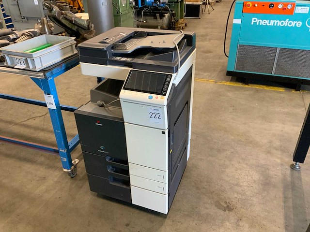 Olivetti d-colormf 222 plus kopieerapparaat - afbeelding 1 van  6