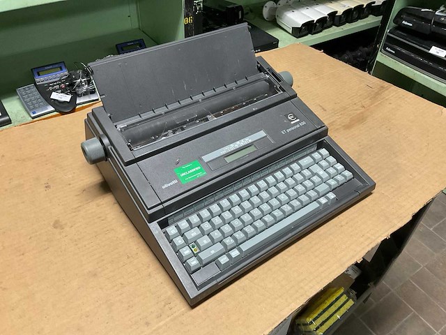 Olivetti et personal 630 electrische schrijfmachine - afbeelding 1 van  4