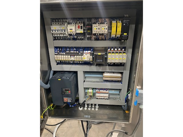 Ollari e conti - afbeelding 9 van  10