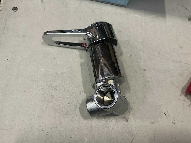 Olympia elegance bad- en douchemengkraan (13x) - afbeelding 2 van  6