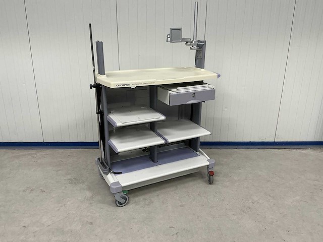 Olympus - wm-60 mobile workstation - endoscopiekar - afbeelding 2 van  3