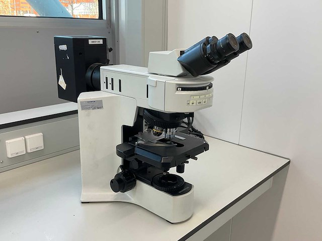 Olympus bx41 microscoop - afbeelding 1 van  9