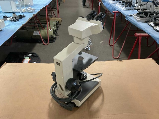 Olympus chs microscope - afbeelding 3 van  6