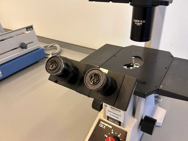 Olympus ck2 biologische microscoop - afbeelding 3 van  6