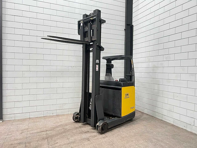 Om - 2004 - thesi b2 k23 - reach truck - afbeelding 7 van  13