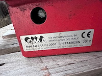 Oma - brugkrik / hefbrugkrik / middenheffer pneumatisch hydraulisch - 2012 - afbeelding 3 van  4