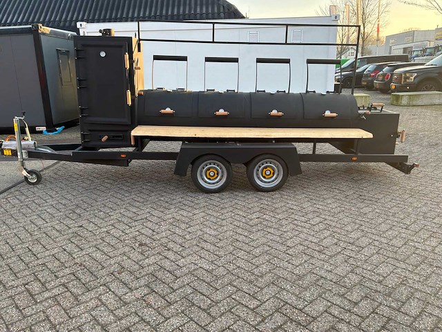 Omake 4-klep bbqsmoker - afbeelding 10 van  17