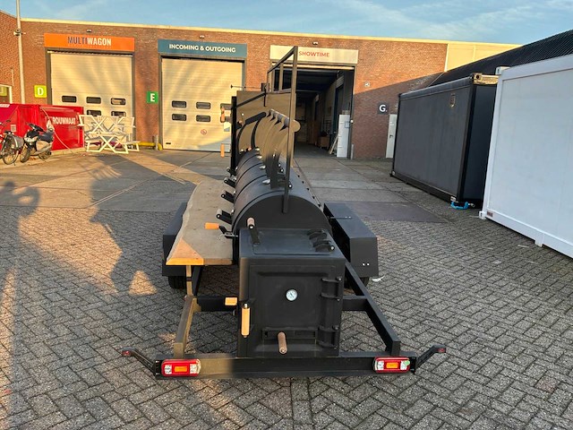 Omake 4-klep bbqsmoker - afbeelding 12 van  17