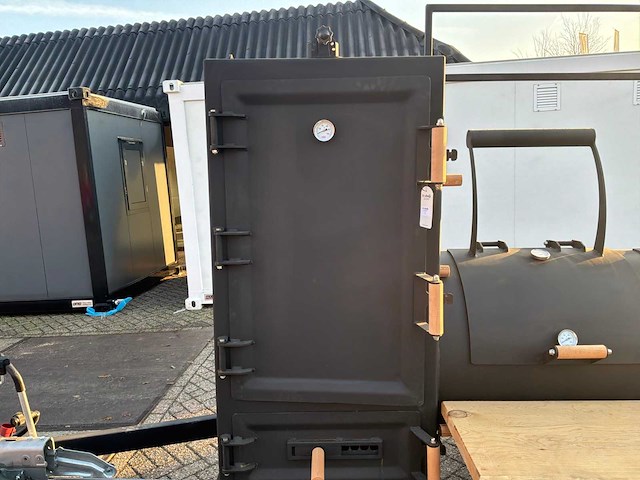 Omake 4-klep bbqsmoker - afbeelding 17 van  17