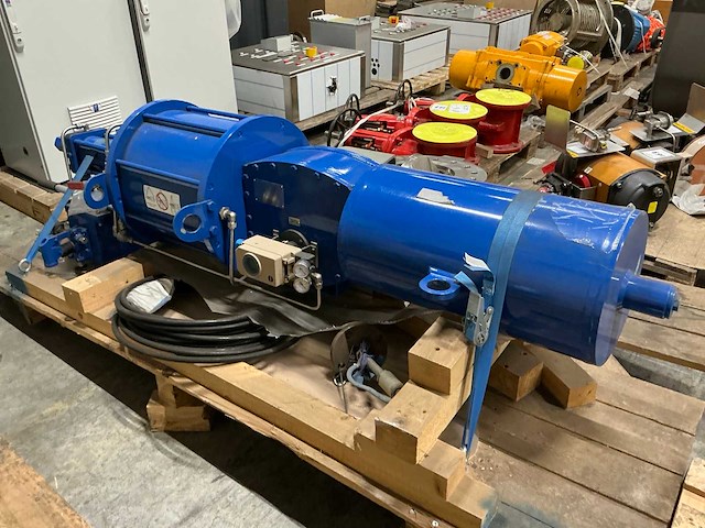 Omal srhg hydraulische pomp met vlinderklep - afbeelding 2 van  12