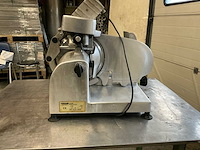 Omas h 25e bevroren vleessnijmachine - afbeelding 2 van  6