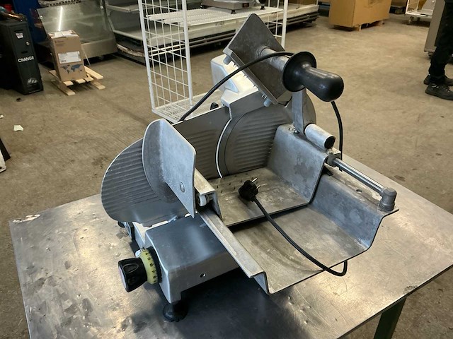 Omas h 25e bevroren vleessnijmachine - afbeelding 6 van  6