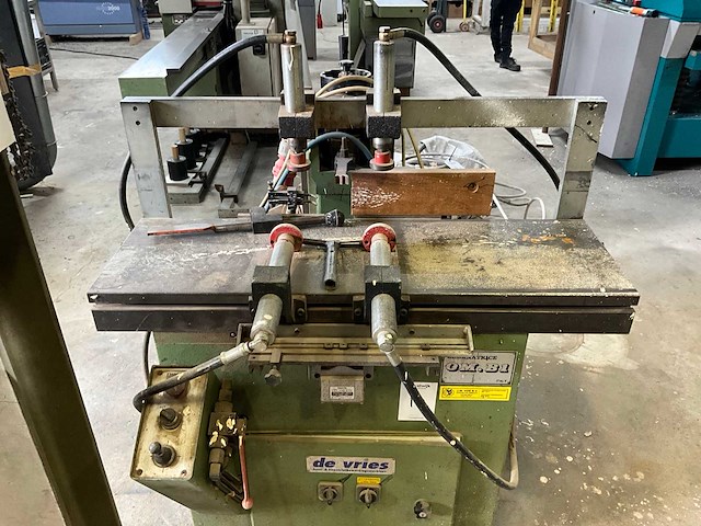 Om.b1 freesmachine - afbeelding 7 van  11