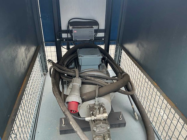 Omec-motoren omt1-225s4 hydraulisch krachtpakket - afbeelding 3 van  7