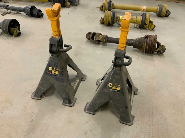 Omega 6t - 6000kg werkplaats krik (2x) - afbeelding 1 van  3